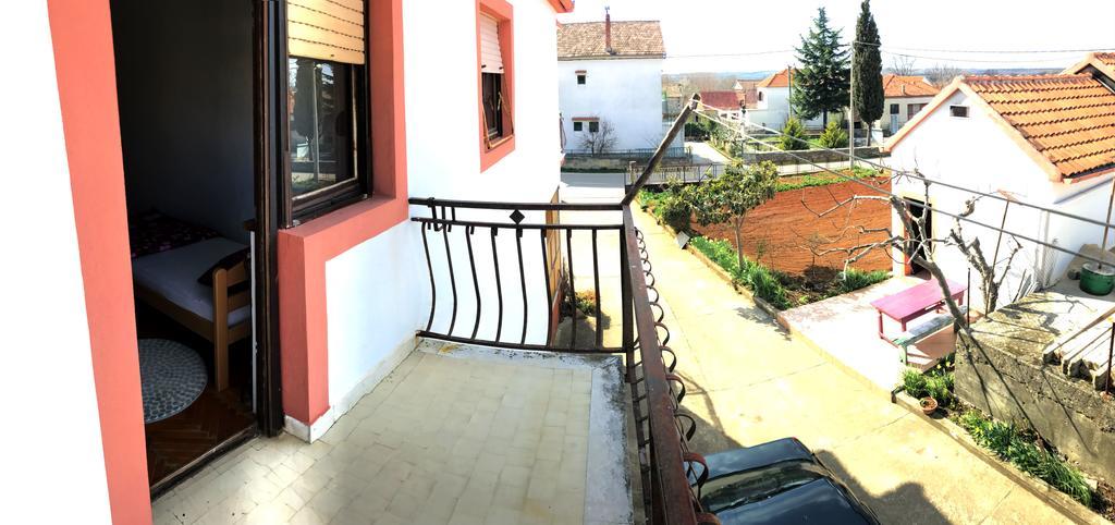 Anka Cozy Apartment Galovac エクステリア 写真